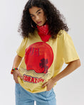 Load image into Gallery viewer, Harper & Yve Club Corazon Tshirt geel