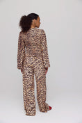 Load image into Gallery viewer, Harper and Yve Elin Blouse Luipaard