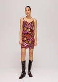 Load image into Gallery viewer, Harper and Yve Romy Top bordeaux
