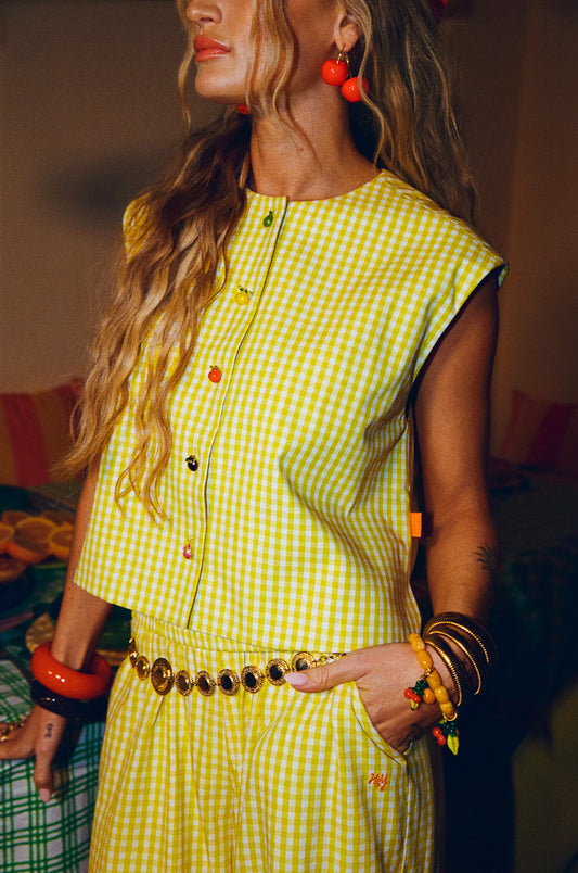 Harper and Yve X Tessa van Montfoort gilet Charlie geel
