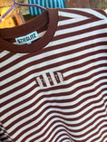 Load image into Gallery viewer, Stieglitz Pip Strepen Tshirt Roze- Valt heel oversized
