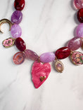 Load image into Gallery viewer, LACHA STUDIO Exclusives - ketting Celestial Heart Paars/Bordeaux
