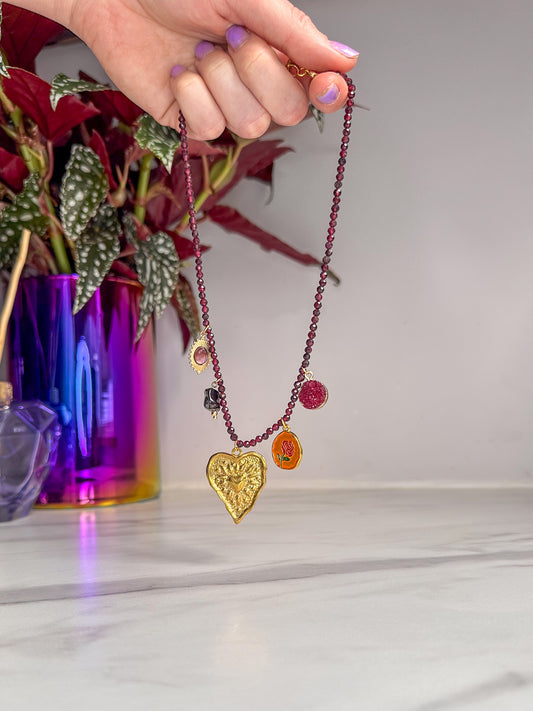 LACHA STUDIO Exclusives – Ketting Alchemist’s Garden Bordeaux