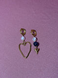 Load image into Gallery viewer, LACHA STUDIO Exclusives - "True Love" earring heart
