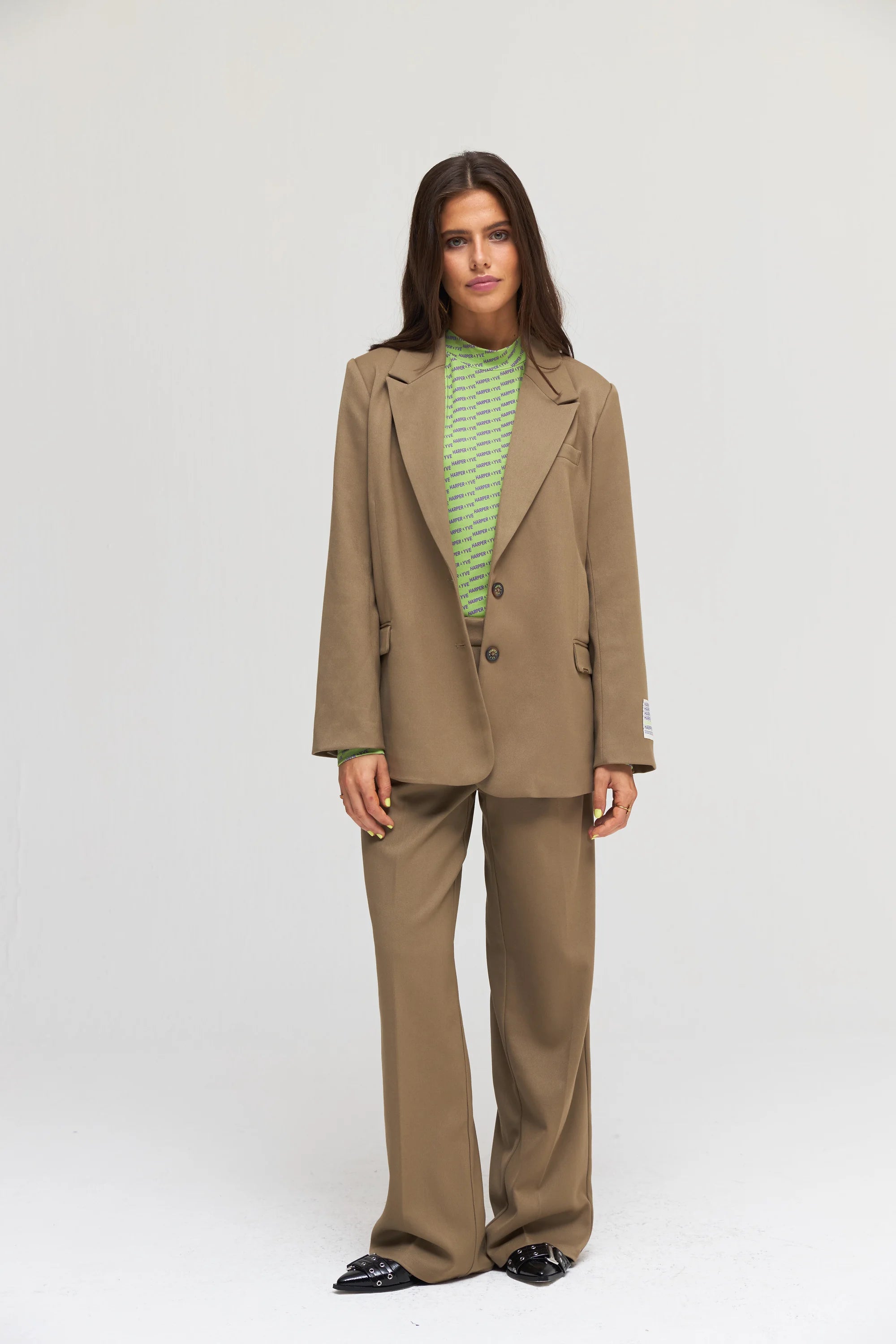 Harper & Yve - Anna Blazer Beige