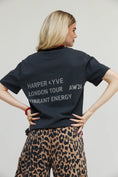 Load image into Gallery viewer, Harper & Yve - Vibrant Energy T-shirt Zwart
