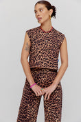 Load image into Gallery viewer, Harper & Yve Gilly Gilet Luipaard
