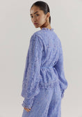Load image into Gallery viewer, Harper and Yve Coby Kanten Blouse lichtblauw
