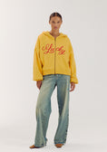 Load image into Gallery viewer, Harper and Yve Tessa van Montfoort Lucky vest geel
