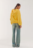 Load image into Gallery viewer, Harper and Yve Tessa van Montfoort Lucky vest geel
