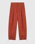 Load image into Gallery viewer, Stieglitz - Paola Balloonfit Broek - Roestbruin - Valt Groot

