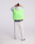 Load image into Gallery viewer, Stieglitz - Charo Puffer Jas/ Bodywarmer Neon Groen - Valt ruim

