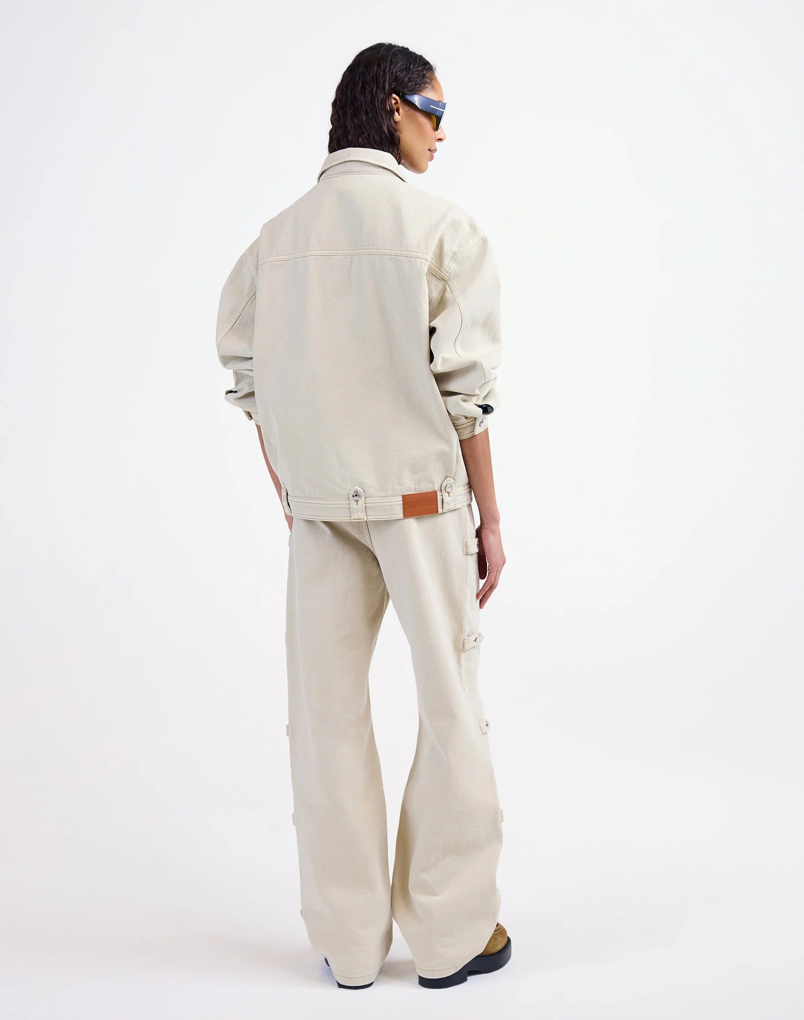Stieglitz - Taigo Jeans - Off white jeans met knopen - Valt Groot