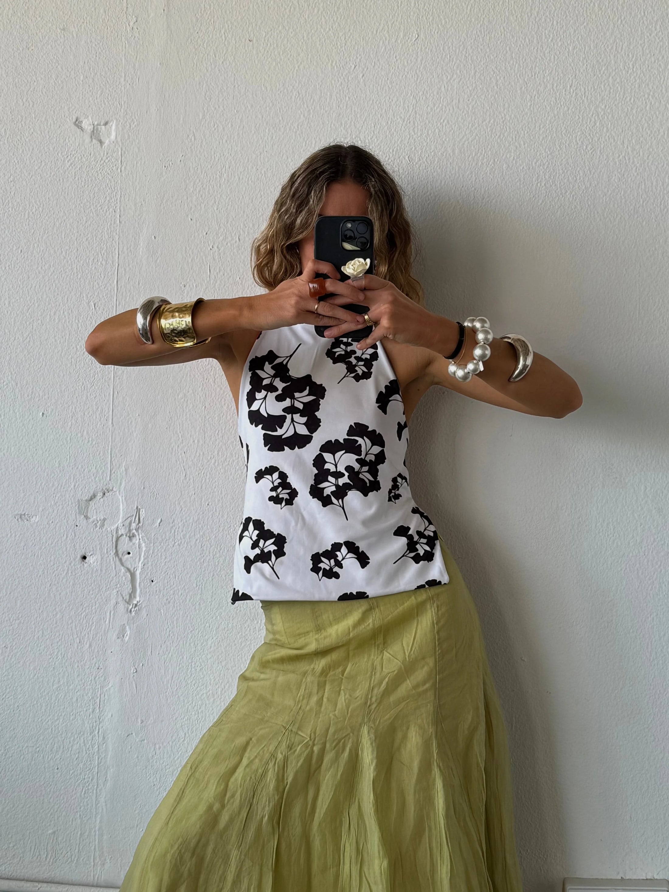 Susmie's Camelia reversible top